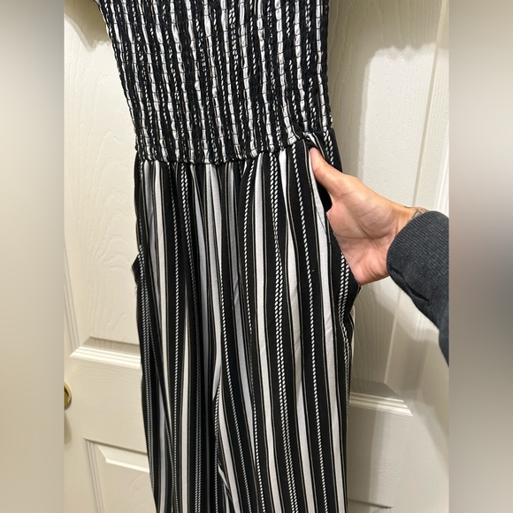 Striped wide leg jumpsuit - Picture 3 of 6